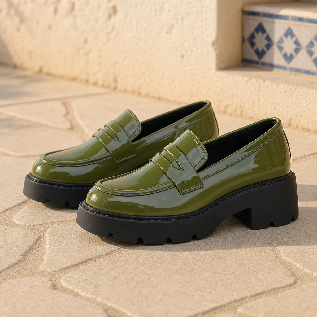 Mocassins Aspect Cuir Vernis À Semelle Épaisse - Mediterranean Lifestyle
