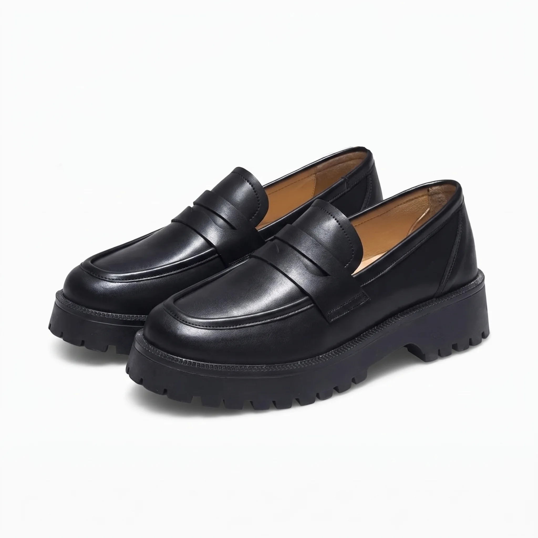 Mocassins En Cuir À Plateforme Pour Femmes - Studio — Front 3/4 Pair