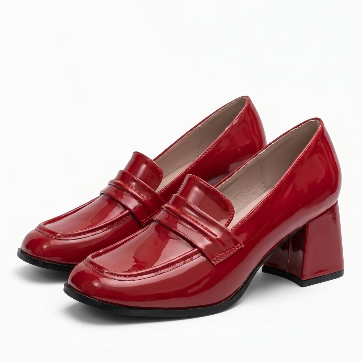 Mocassins À Talons En Cuir Vernis - Studio — Front 3/4 Pair