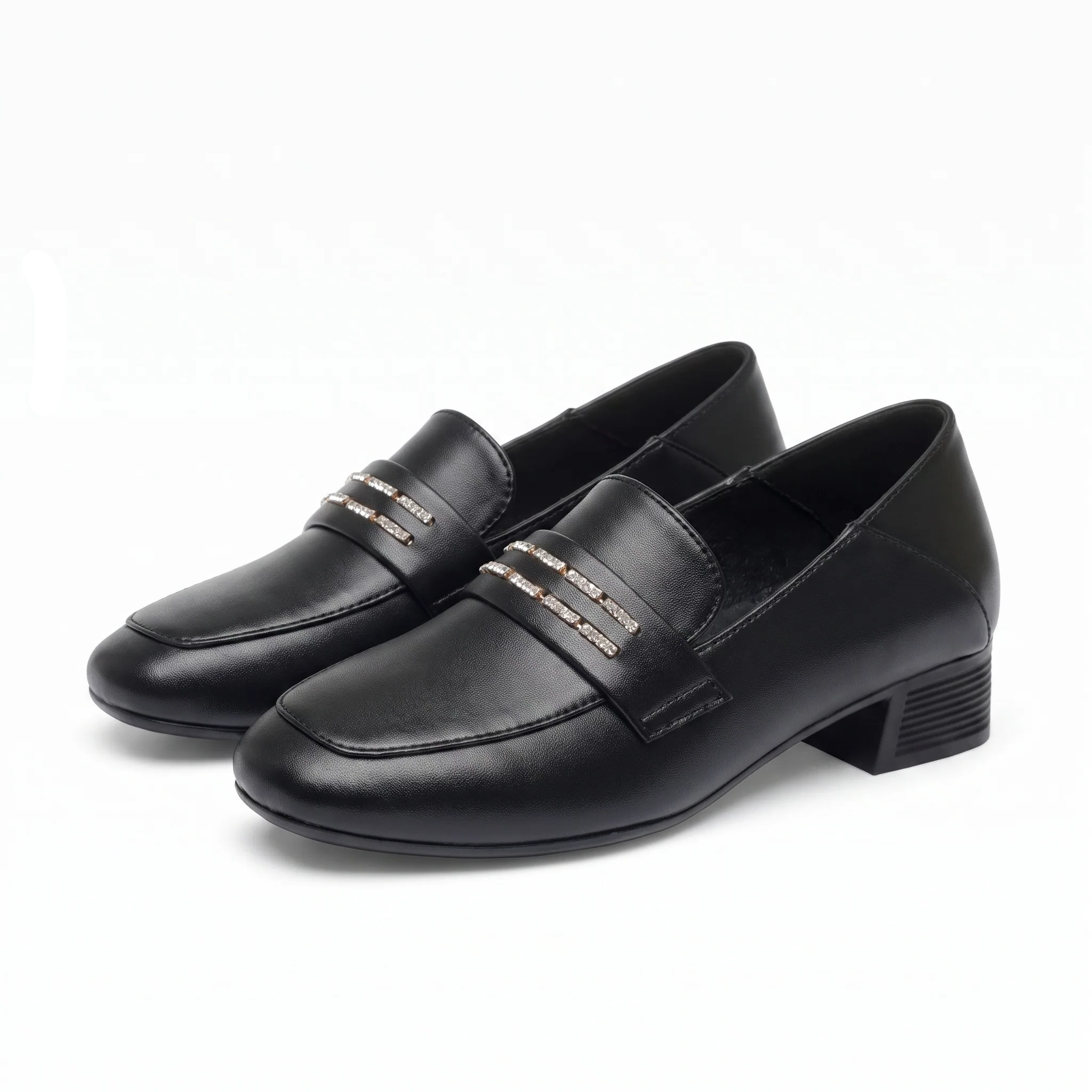 Mocassins À Talon Carré Avec Une Semelle En Cuir Régénéré - Studio — Front 3/4 Pair