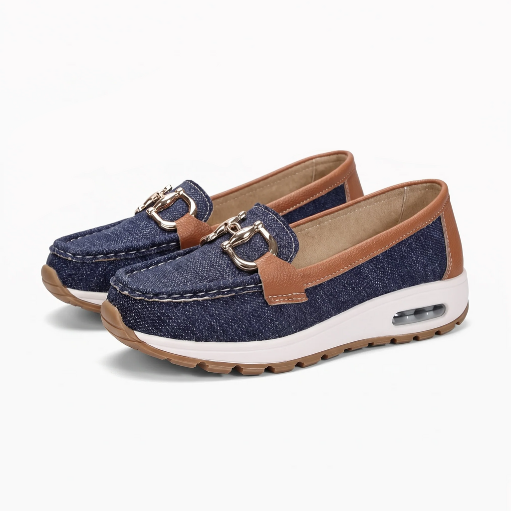 Mocassin Ballerine Avec Boucle Fine - Studio — Front 3/4 Pair