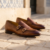 Mocassins En Cuir Véritable Marron Foncé Pour Homme - Lifestyle — Mediterranean Editorial