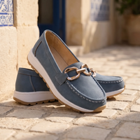Mocassins Orthopédiques En Daim Compensés - Lifestyle — Mediterranean Editorial