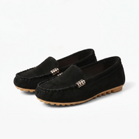 Mocassins Confortables À Crampons Pour Femme - Studio — Front 3/4 Pair