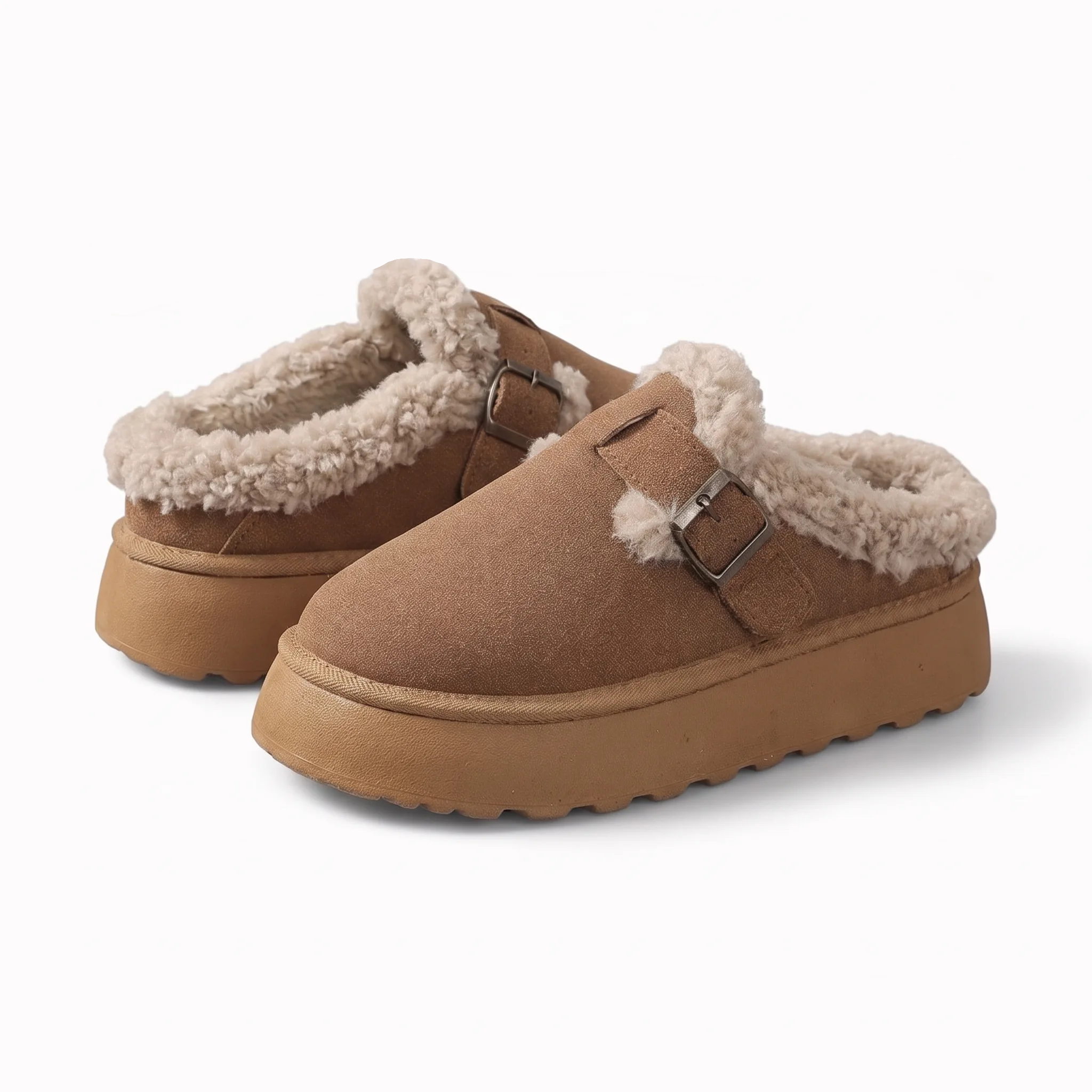 Mocassins Indiens Fourrés À Boucle - Studio — Front 3/4 Pair