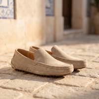 Mocassins Classiques En Cuir Véritable Respirants - Lifestyle — Mediterranean Editorial