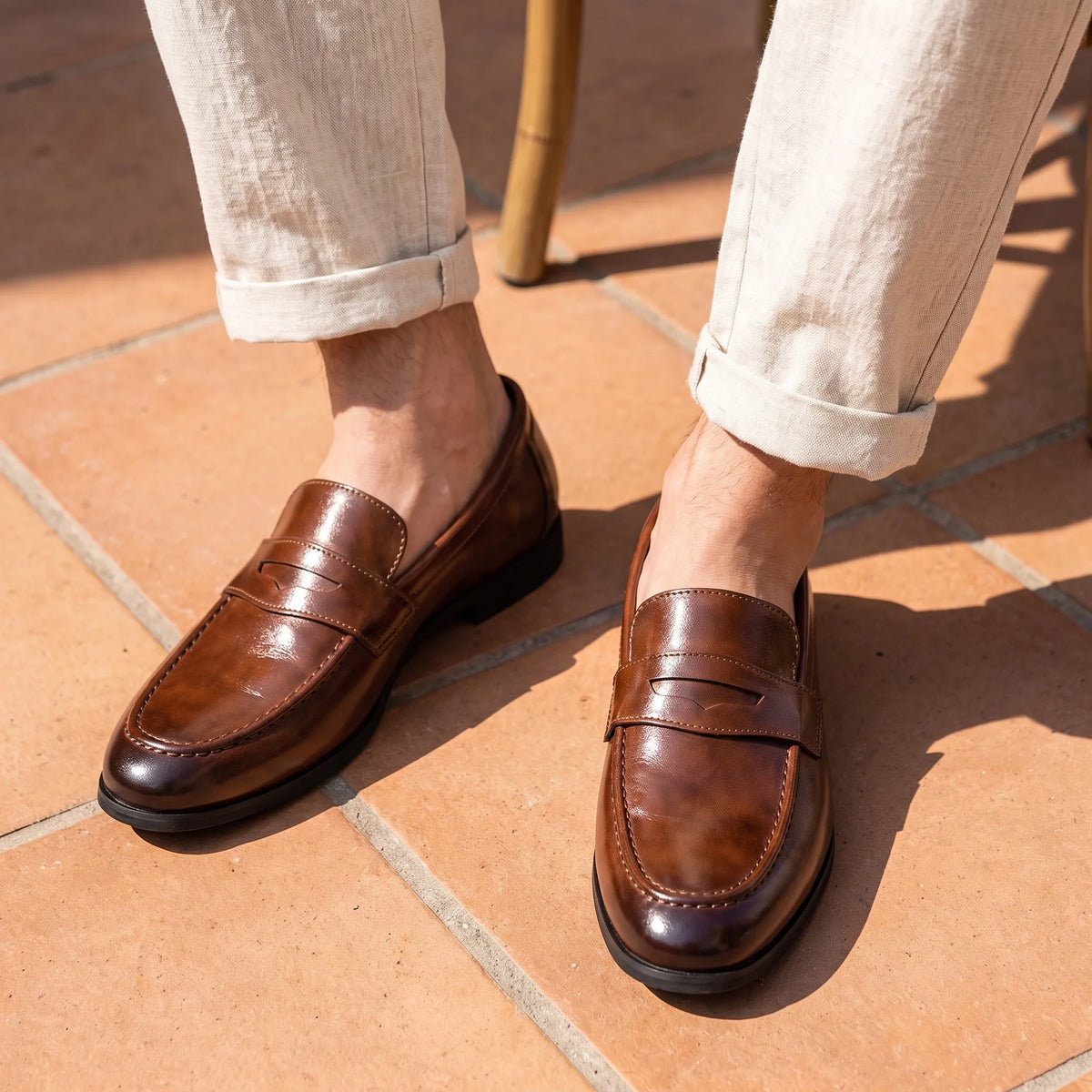 Mocassin Cuir Homme Semelle Gomme - On-foot — Top-down Worn View