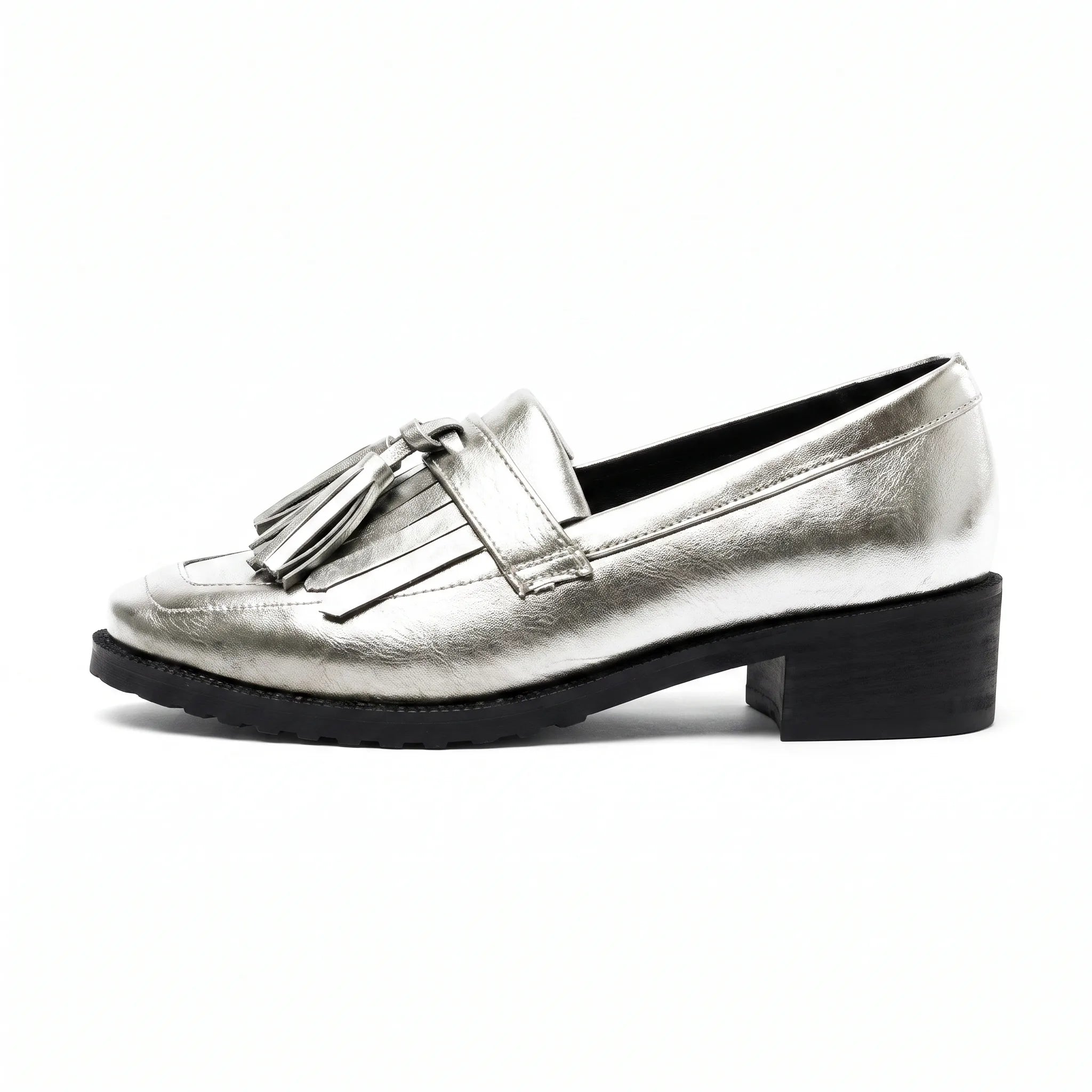 Mocassins À Gland Argentés Pour Femme En Cuir Véritable - Studio — Side Profile