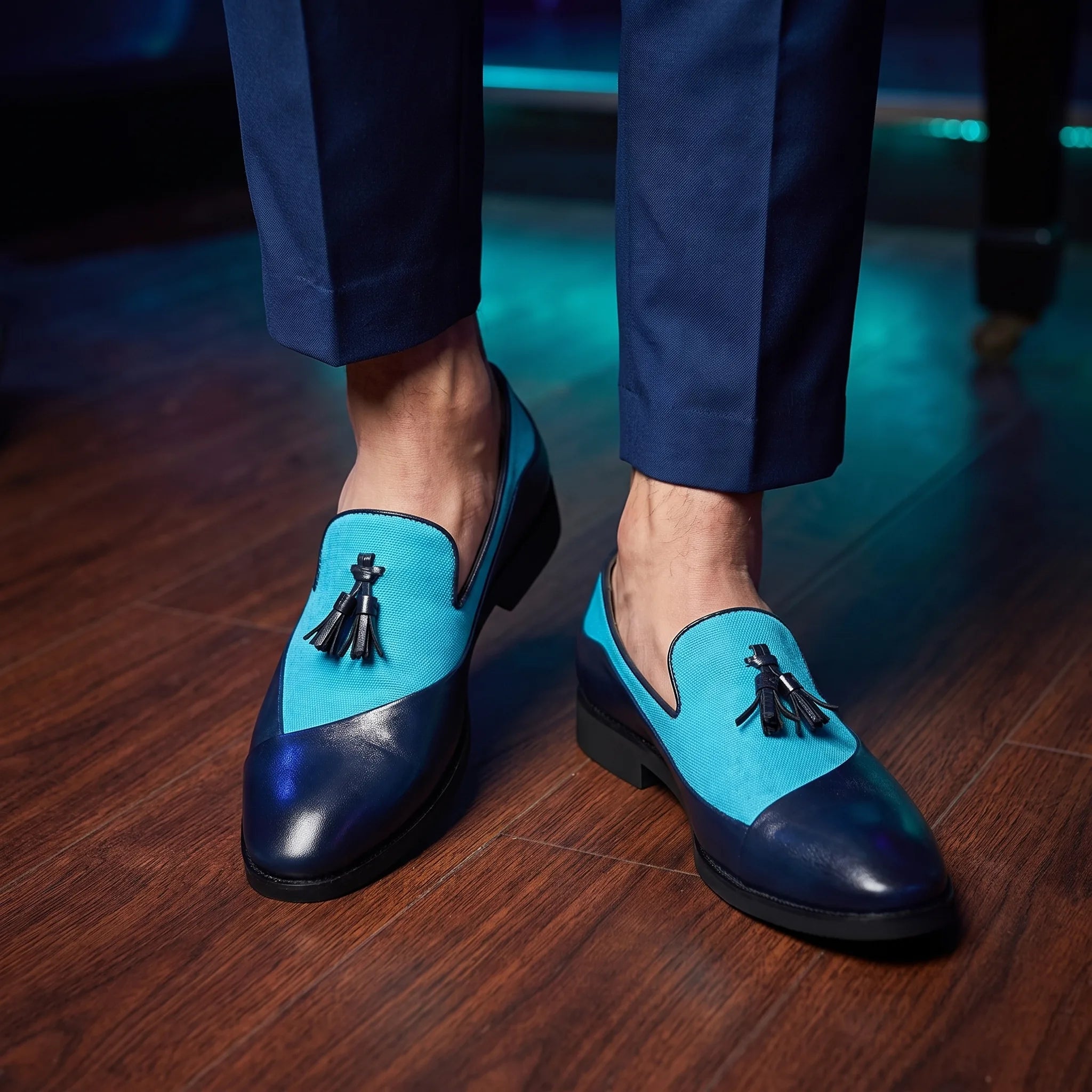 Mocassins À Gland En Daim Avec Plusieurs Couleurs Pour Hommes - On-foot — Top-down Worn View Image