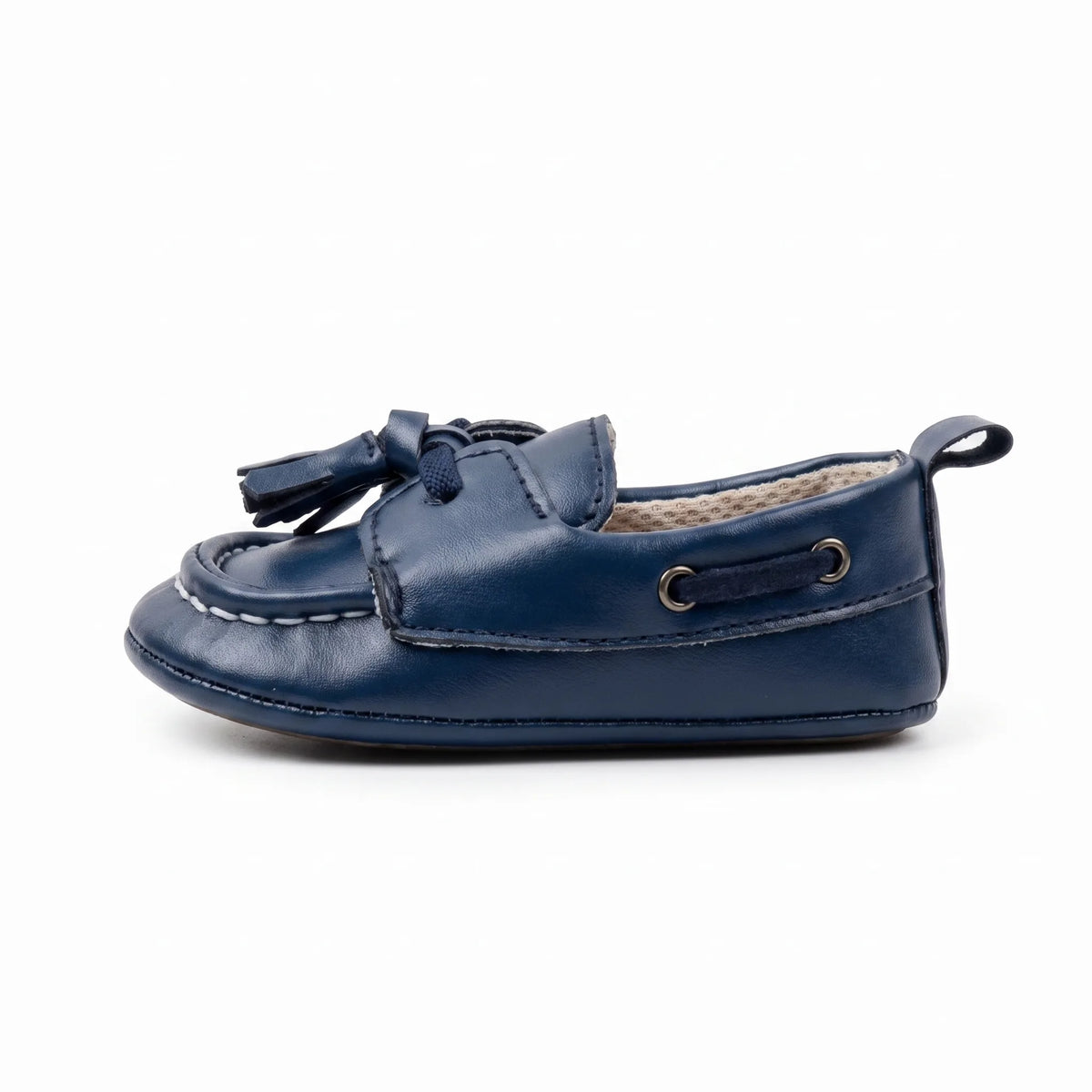 Mocassins À Glands Élégants Pour Bébé - Studio — Side Profile