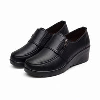 Mocassins Compensés Confortables Cuir Noir Pour Femmes - Studio — Front 3/4 Pair