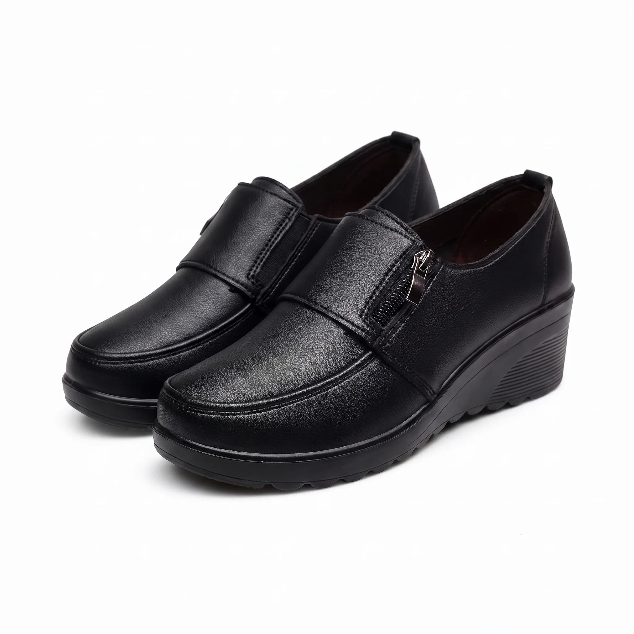 Mocassins Compensés Confortables Cuir Noir Pour Femmes - Studio — Front 3/4 Pair