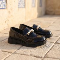 Mocassins En Cuir Et Perles Pour Filles - Lifestyle — Mediterranean Editorial