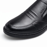 Mocassins En Cuir Synthétique Super Légers Pour Hommes - Studio — Detail Close-up