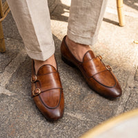 Mocassins En Cuir Véritable Marron Foncé Pour Homme - On-foot — Top-down Worn View