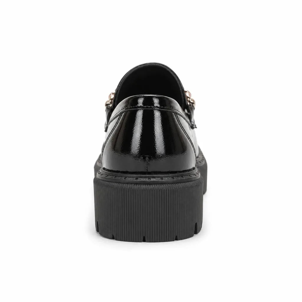 Mocassins En Cuir Verni Pour Femmes Avec Design De Cœur - Studio - Behind view