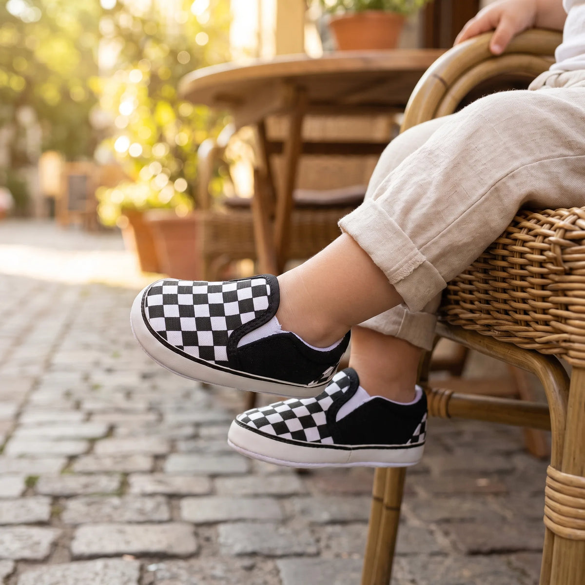 Mocassins En Toile À Damier Carreaux Pour Bébé Garçon - Lifestyle — Worn Editorial