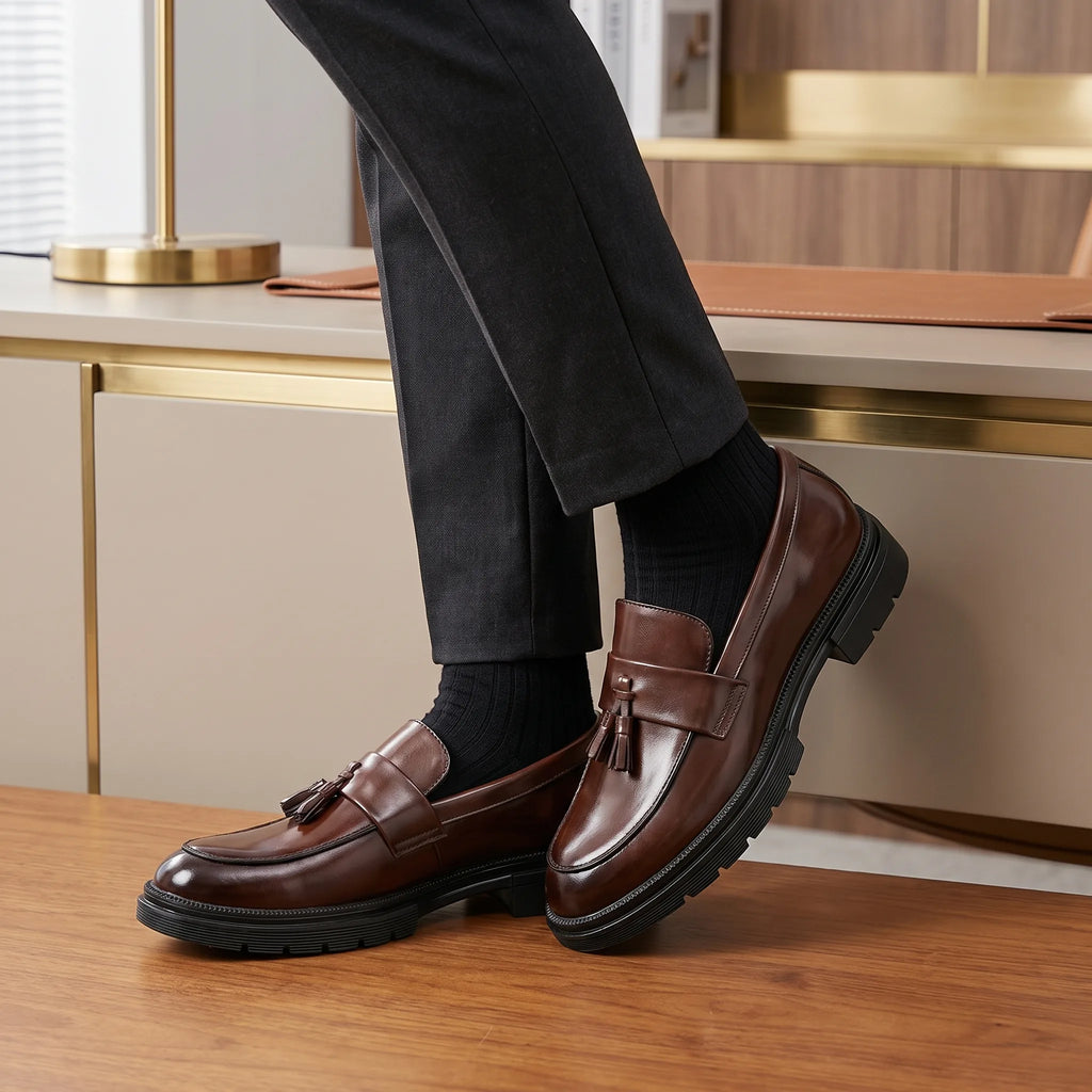 Mocassins Habillés À Glands En Cuir Véritable Pour Homme - Lifestyle — Worn Editorial