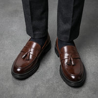 Mocassins Habillés À Glands En Cuir Véritable Pour Homme - On-foot — Top-down Worn View