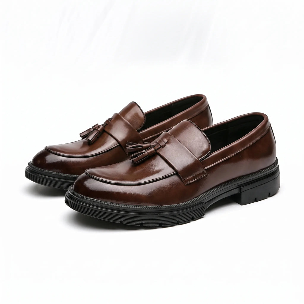 Mocassins Habillés À Glands En Cuir Véritable Pour Homme - Studio — Front 3/4 Pair