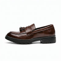 Mocassins Habillés À Glands En Cuir Véritable Pour Homme - Studio — Side Profile