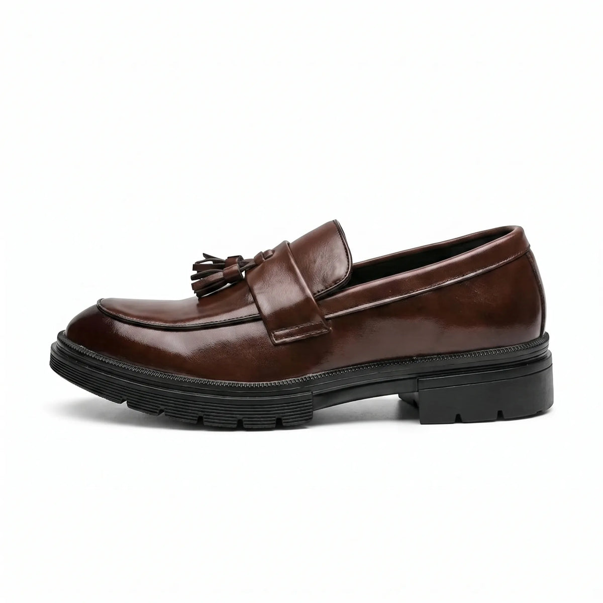 Mocassins Habillés À Glands En Cuir Véritable Pour Homme - Studio — Side Profile