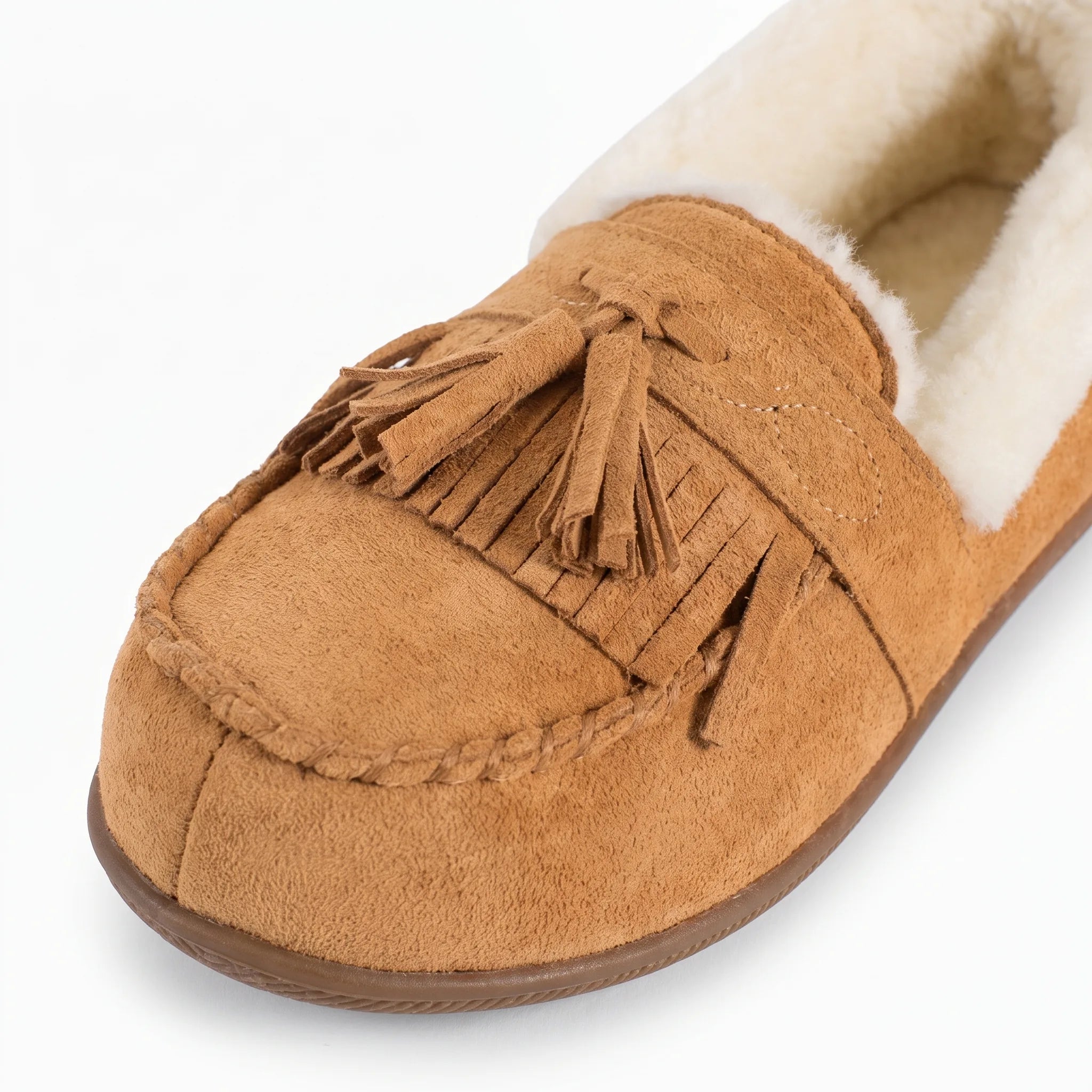 Mocassins Indiens En Daim Fourré Et Tige En Tweed - Studio — Detail Close-up Image