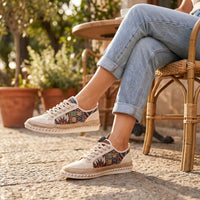 Mocassins Indiens En Toile - Lifestyle — Worn Editorial