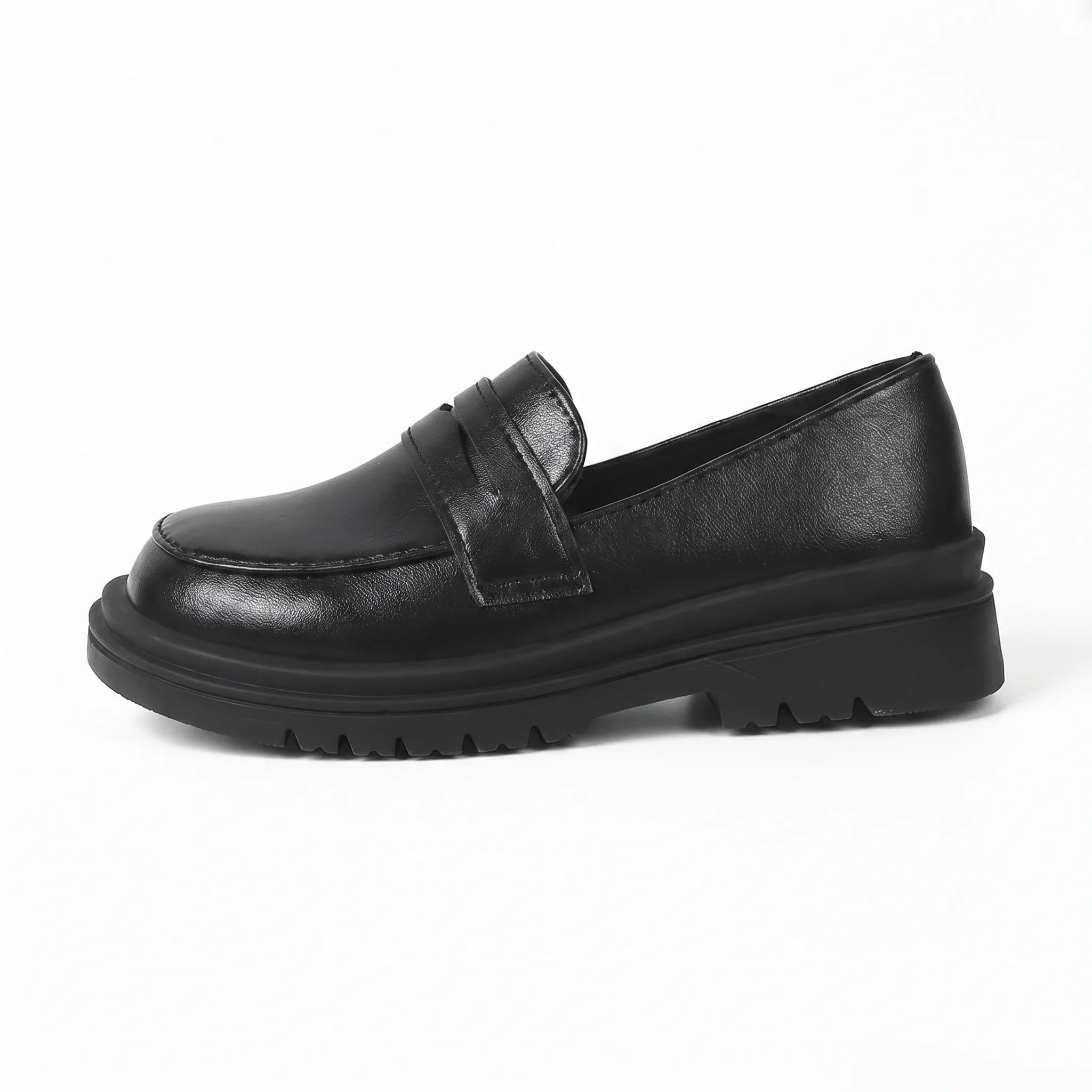 Mocassins Noir Brillant De Printemps Pour Garçons - Studio — Side Profile