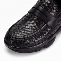 Mocassins Orthopédiques En Cuir À Plateforme - Studio — Detail Close-up