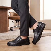Mocassins Orthopédiques En Cuir De Vache Souple Pour Homme - Lifestyle — Worn Editorial