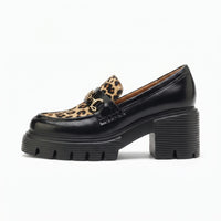 Mocassins Style British Avec Imprimé Léopard Et Boucles Dorées - Studio — Side Profile