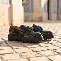 Mocassins Vernis À Plateforme Pour Hommes - Lifestyle — Mediterranean Editorial