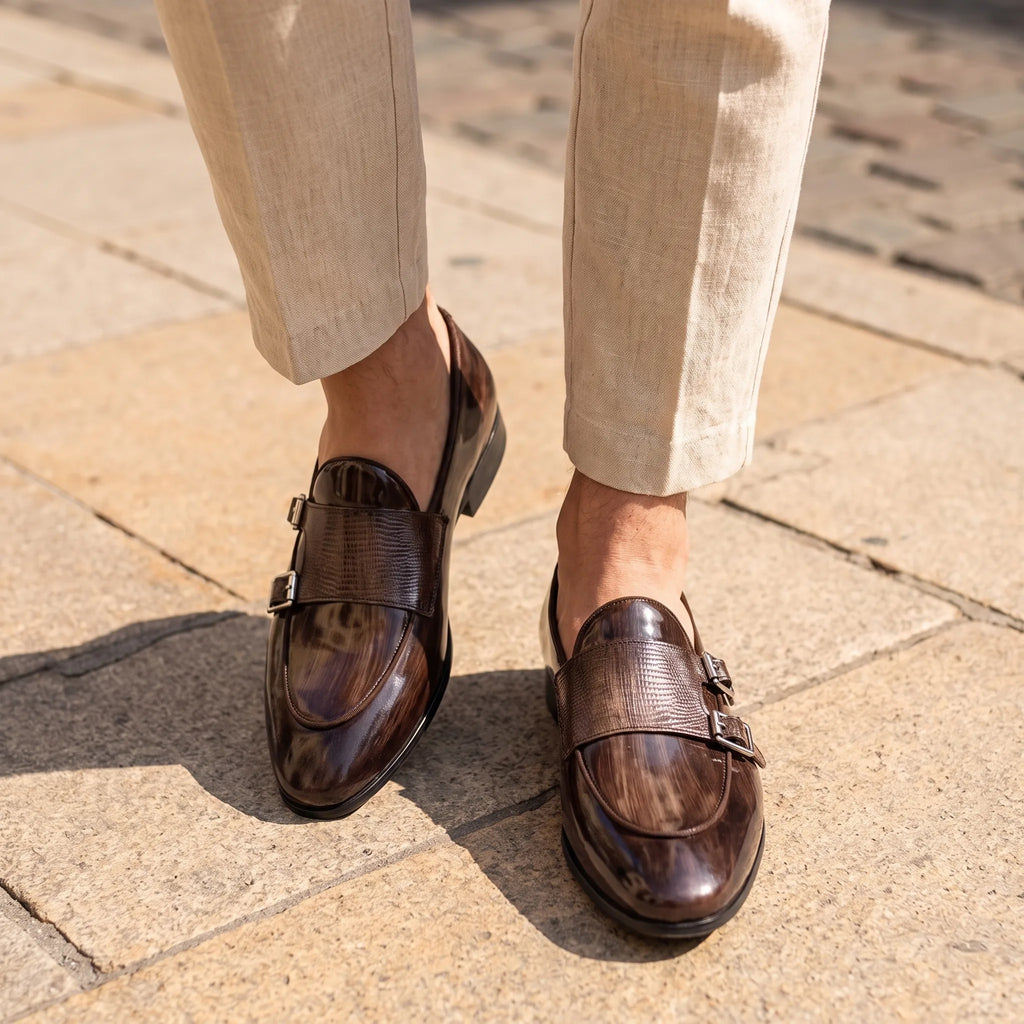 Mocassins Vernis Marrons De Luxe - On-foot — Top-down Worn View