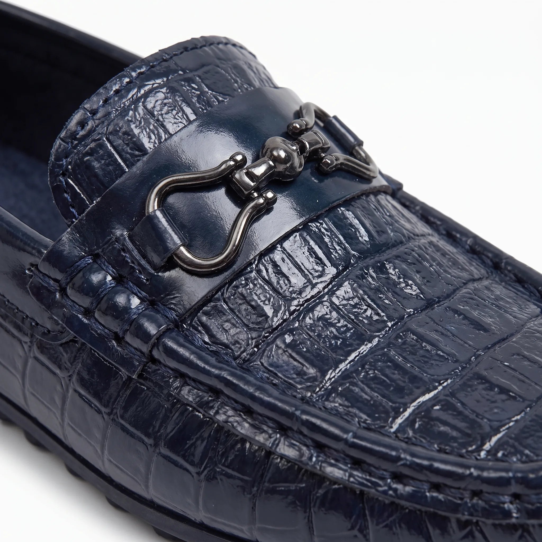 Mocassins Vernis Pour Enfants - Studio — Detail Close-up Image